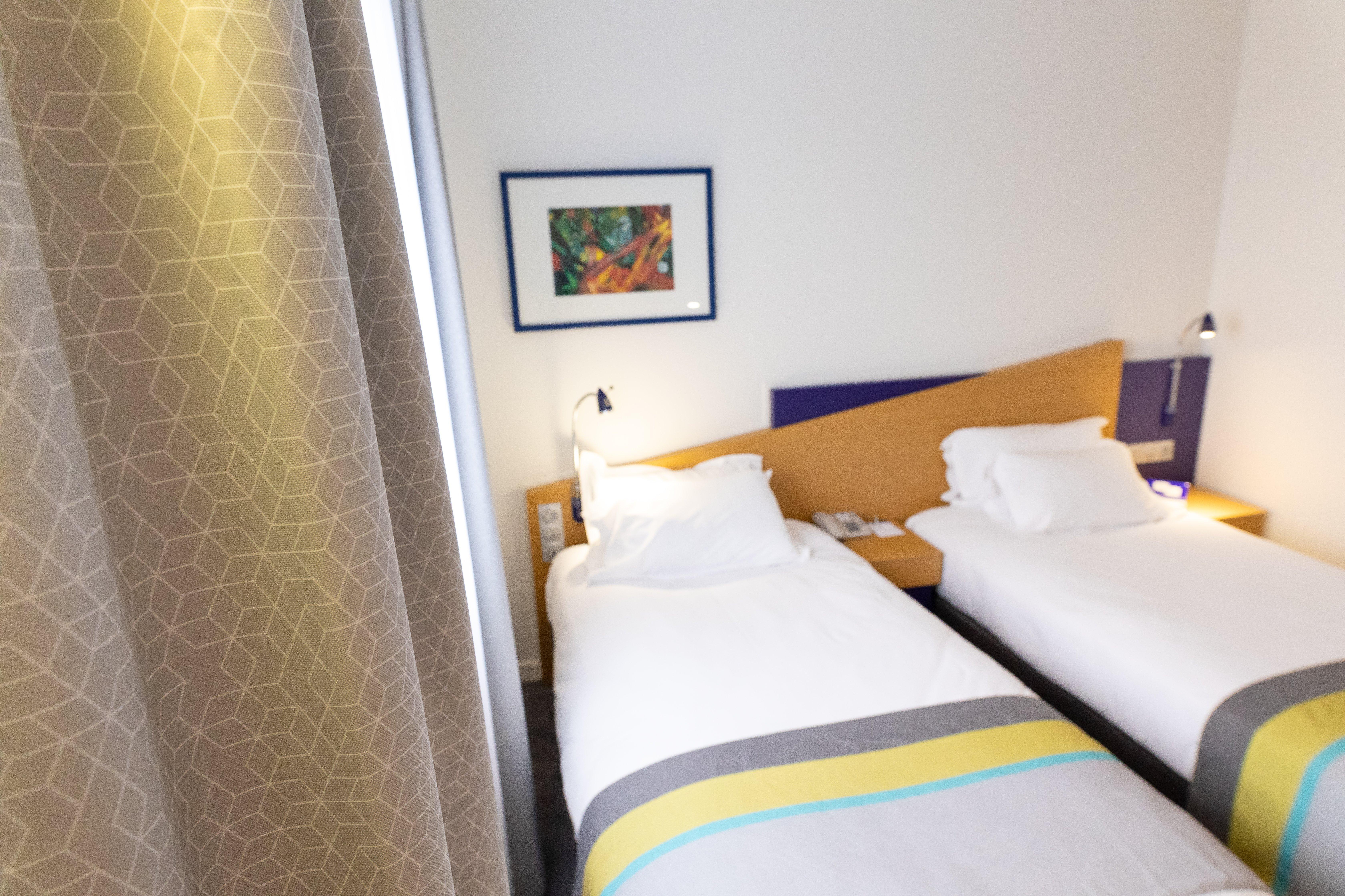 Holiday Inn Express Arras By Ihg Экстерьер фото