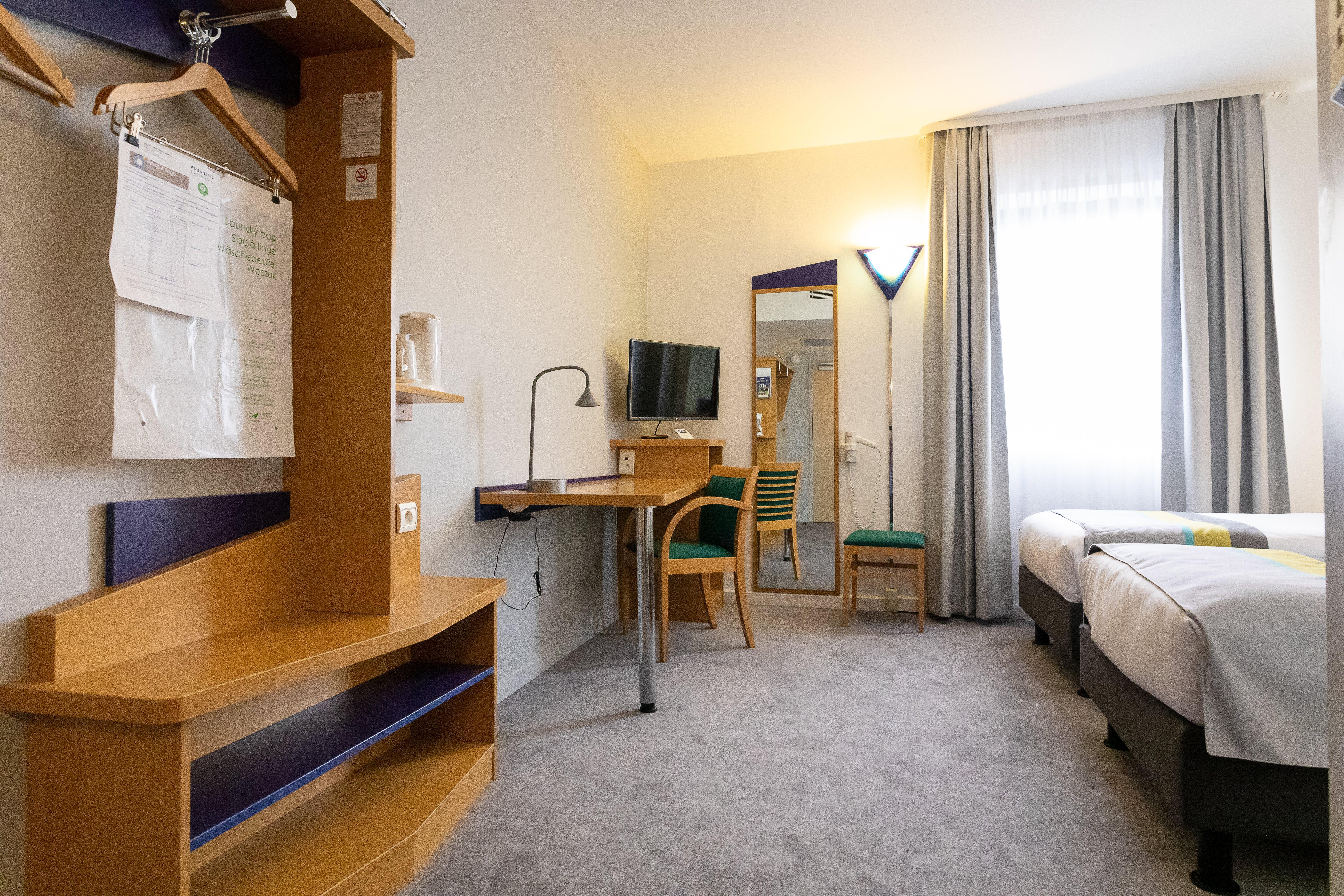 Holiday Inn Express Arras By Ihg Экстерьер фото