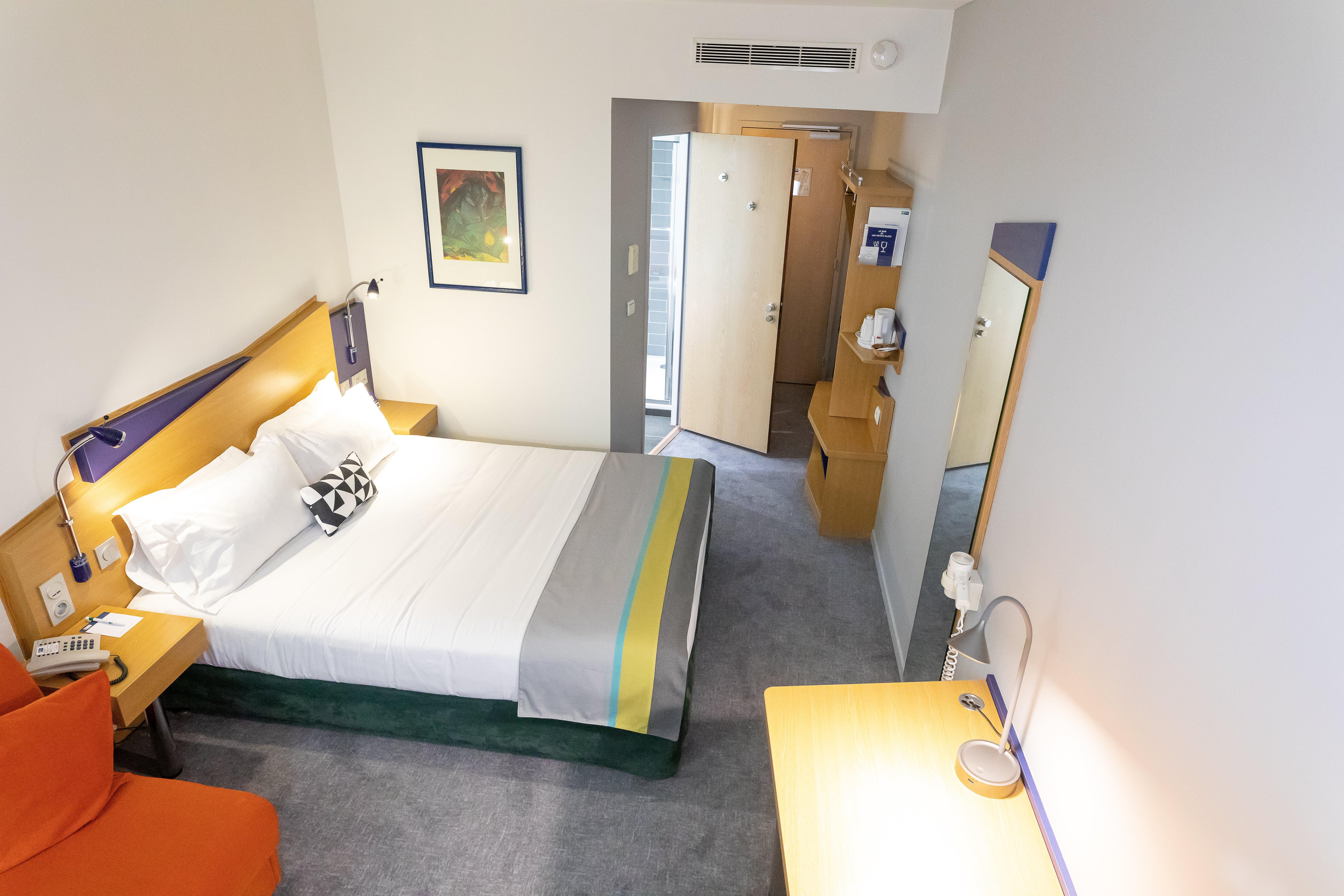 Holiday Inn Express Arras By Ihg Экстерьер фото