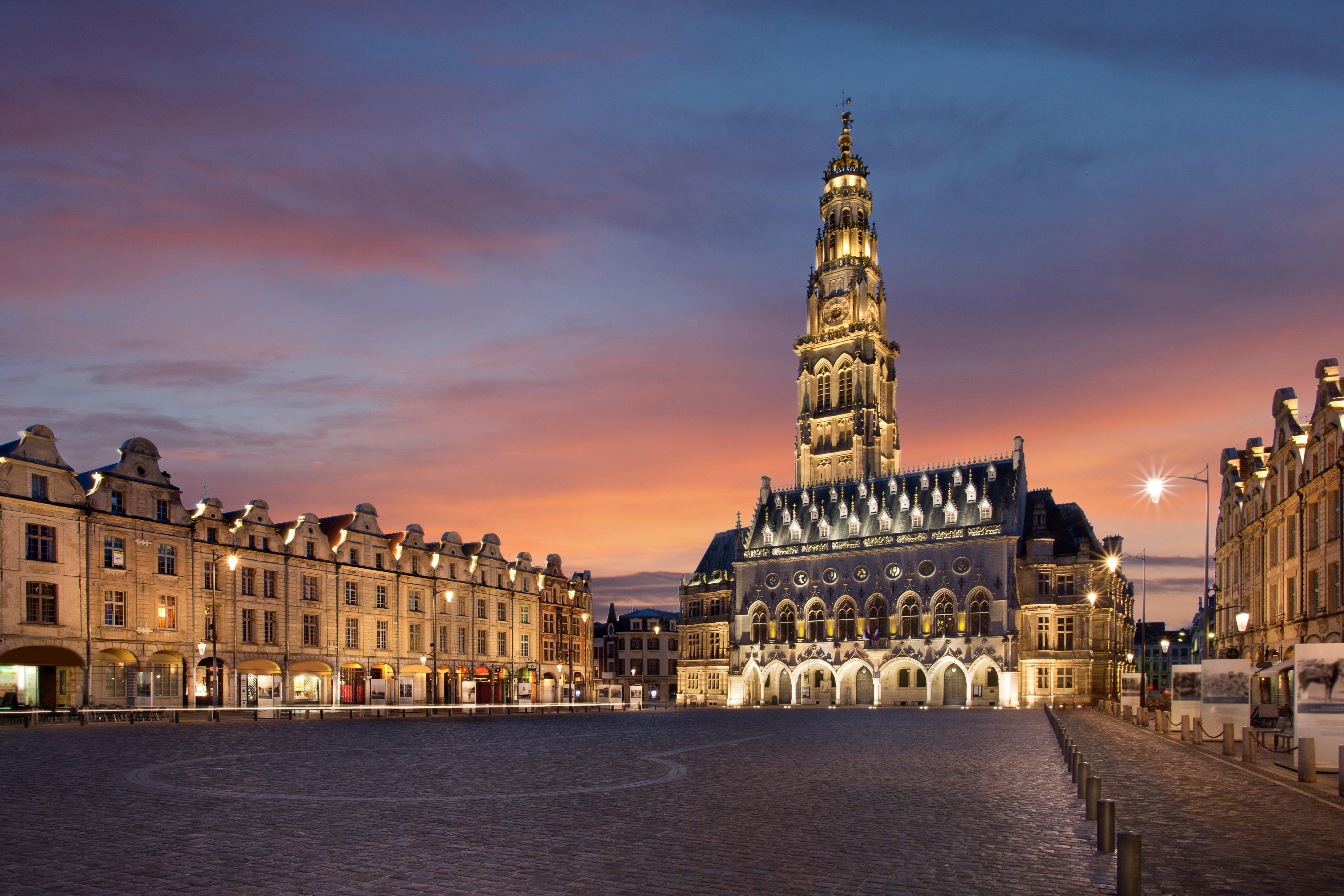 Holiday Inn Express Arras By Ihg Экстерьер фото