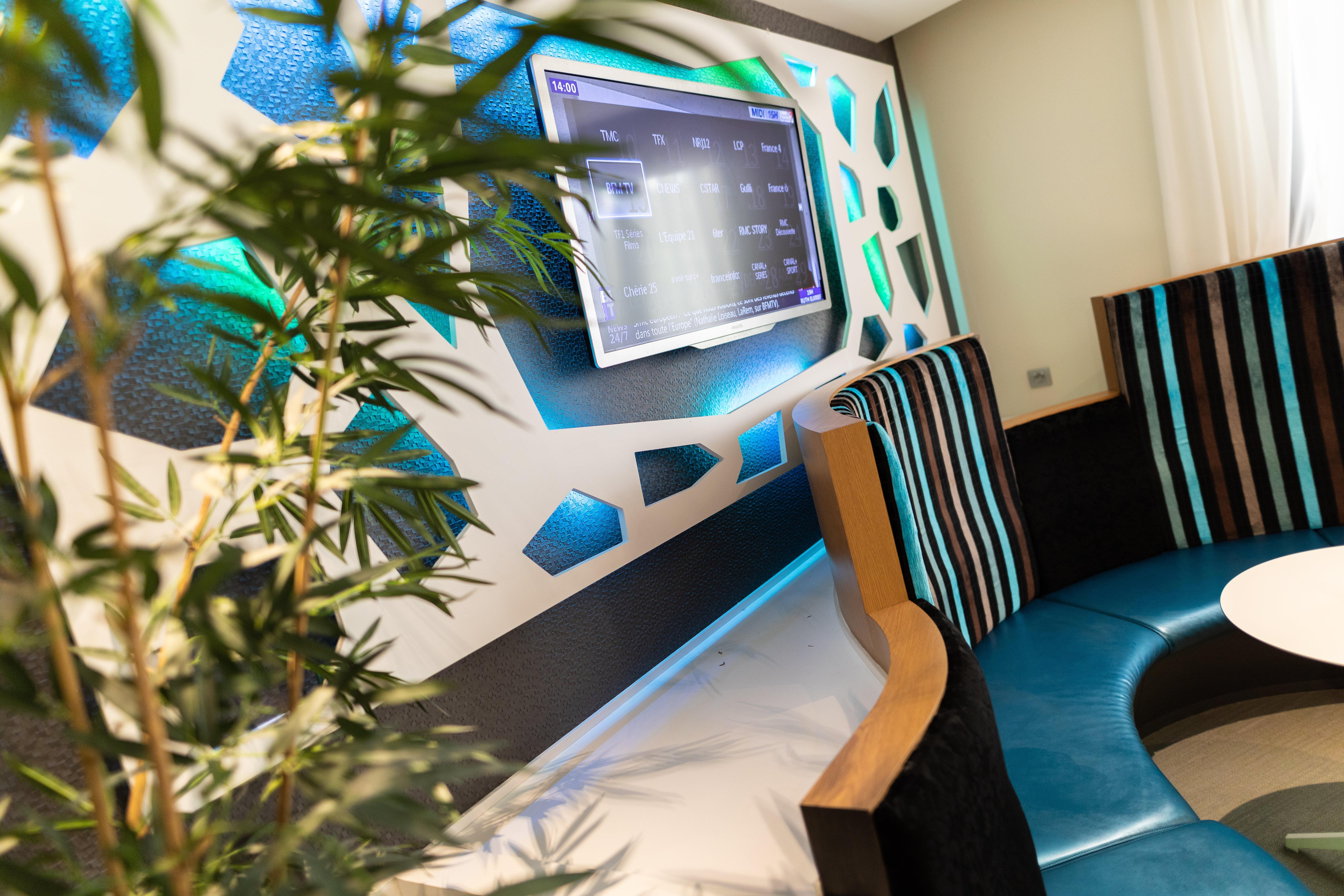 Holiday Inn Express Arras By Ihg Экстерьер фото