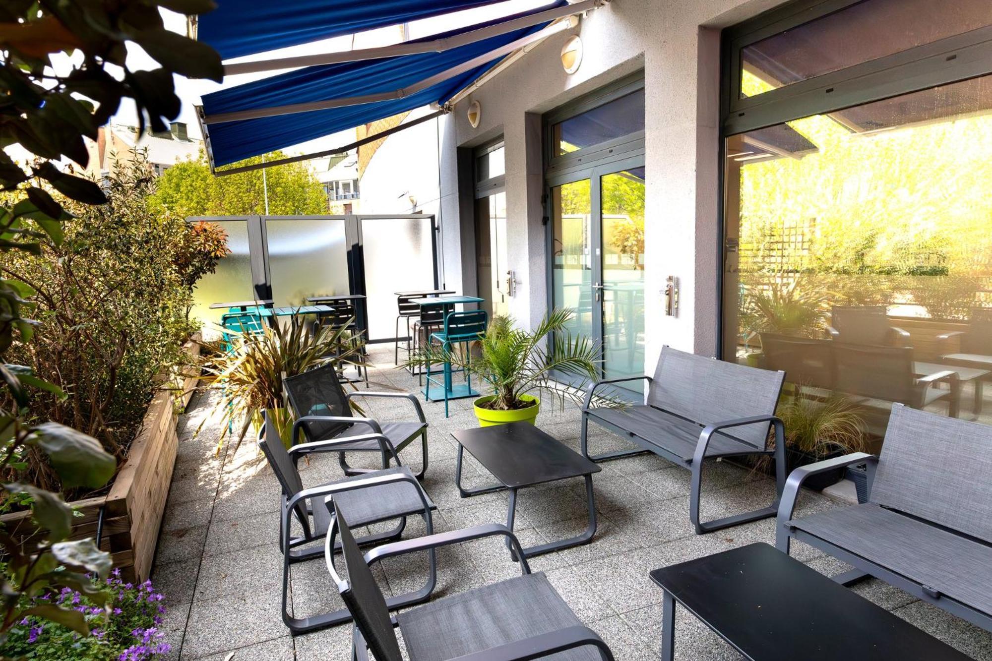 Holiday Inn Express Arras By Ihg Экстерьер фото